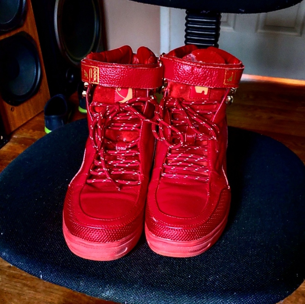 *RARE SHOE ALERT* The All Deshret Crown Hotep 3.O